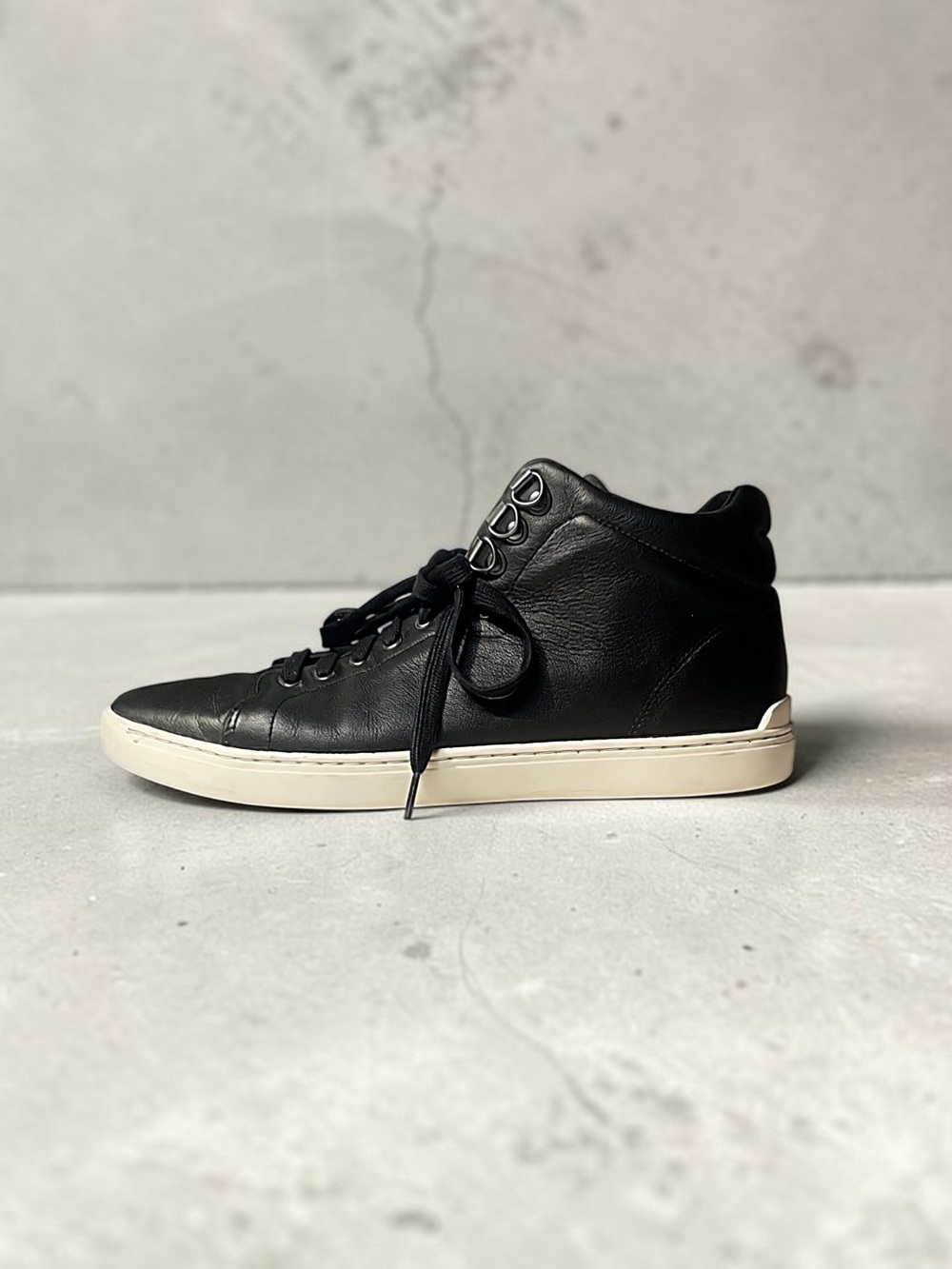 Rag & Bone Kent High Top Lace Up Sneakers, black leather Size 10 EU 40-41 Women